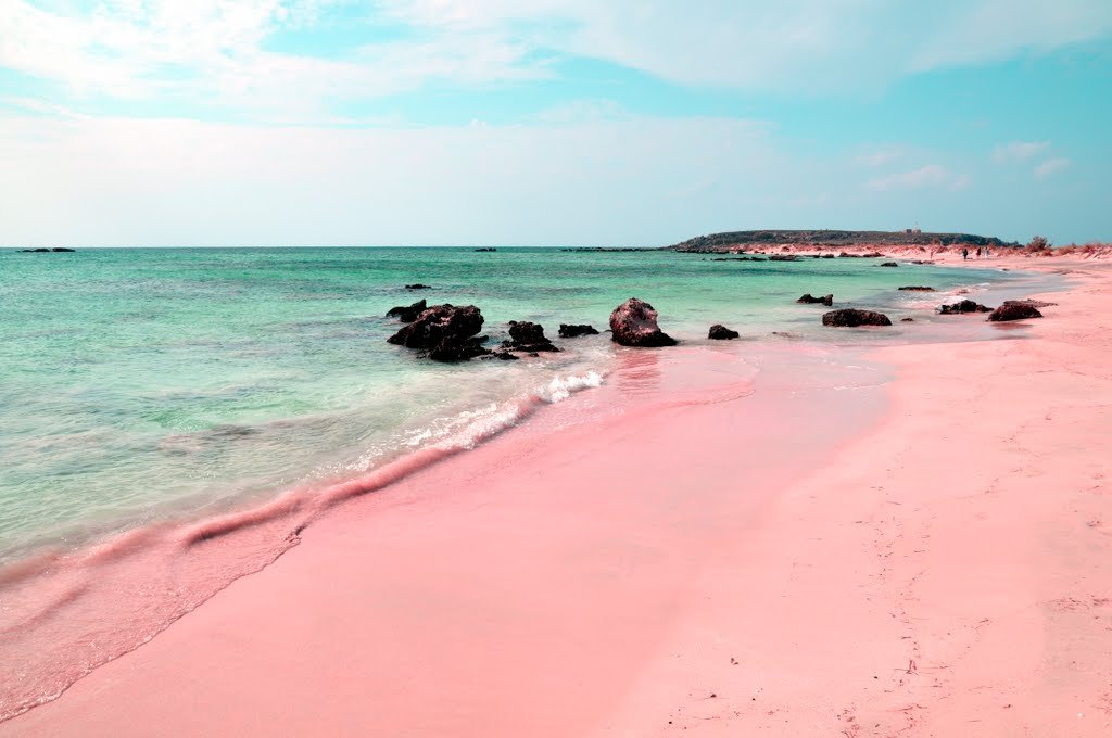 Розовый пляж острова Харбор на Багамах