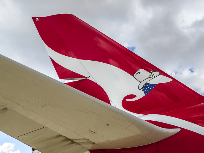 qantas-a380-debuts-at-dfw-4